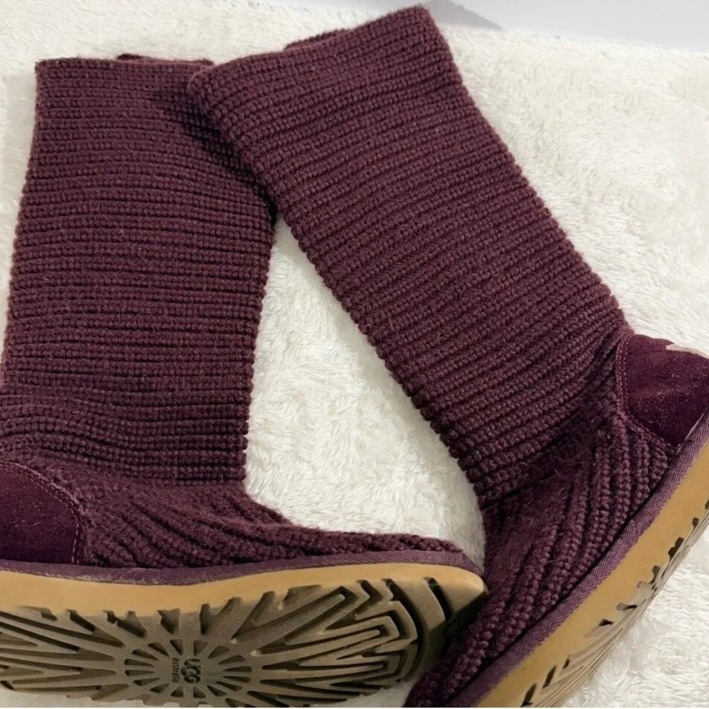 UGG Cardy Burgundy Knit Tall Winter Boots Women’s Size 6 Cozy Sweater Boots